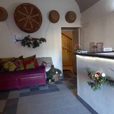 Aghinas Hotel บอซา ภายนอก รูปภาพ