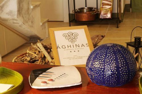Aghinas Hotel บอซา ภายนอก รูปภาพ